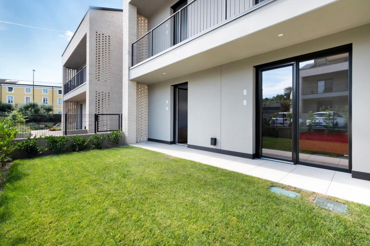 Apartamento Garden Borgo Secolo Peschiera del Garda Exterior foto